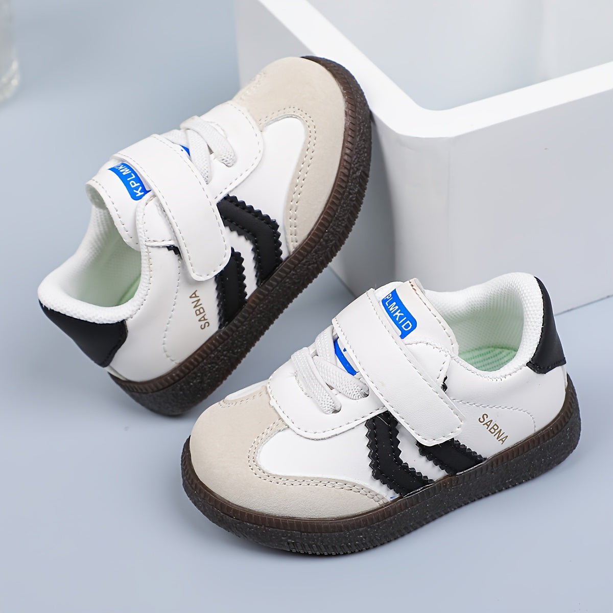 Zapatillas casuales para niños para niños y niñas, ligeras, antideslizantes, en blanco y negro