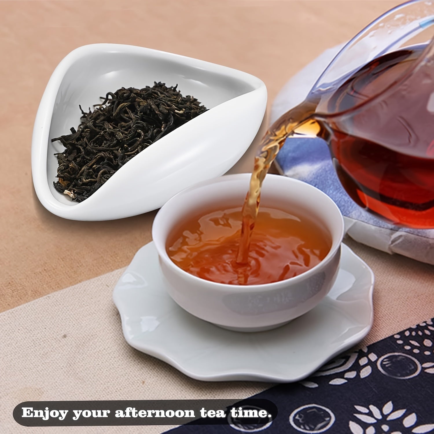 White Porcelain Coffee Bean Dosing Cup for Tea and Coffee Enthusiasts