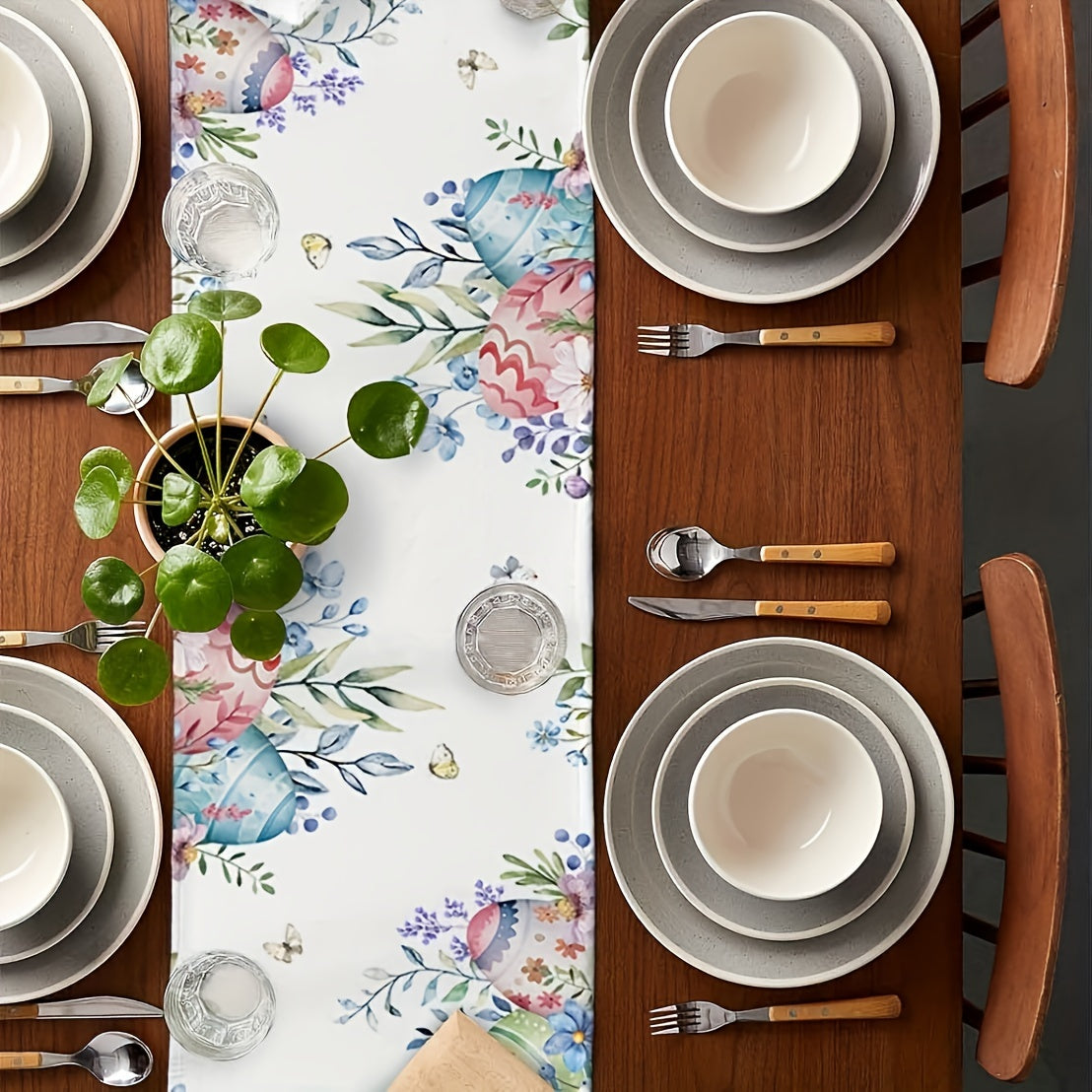 Polyester Easter Table Runner with Bunny and Egg Pattern for Holiday Parties