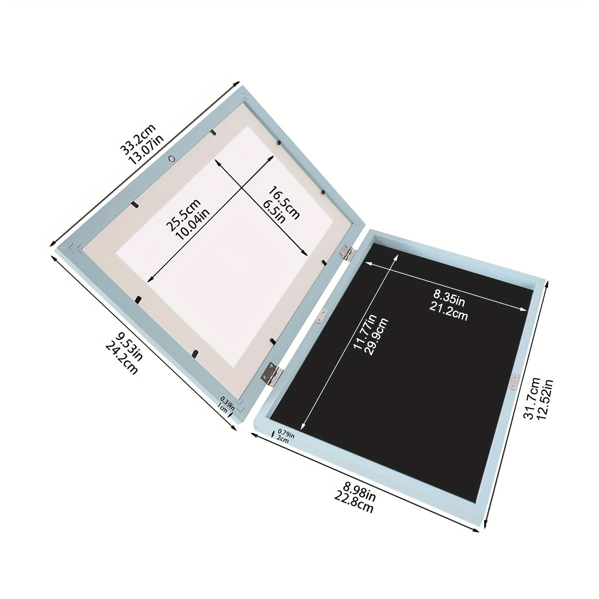 Детский набор для творчества включает в себя коробку для DIY-расписей, магнитную фоторамку и настенную фоторамку формата A4.