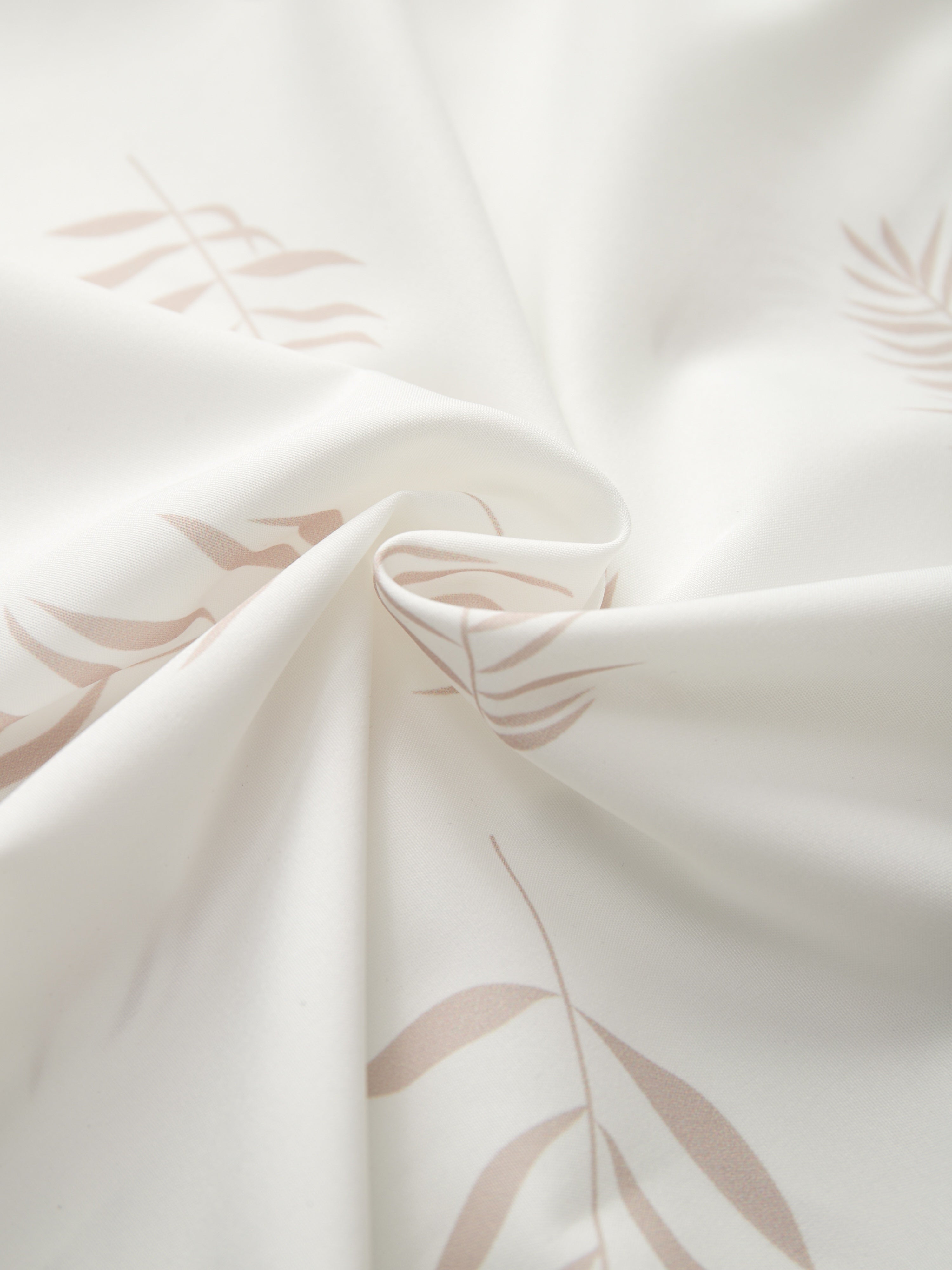 Men's Summer Leaf Print Button-Up Shirt and Drawstring Shorts Casual Outfit