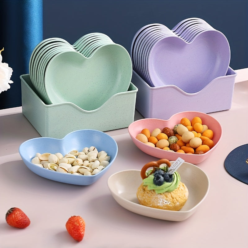 5-Piece Heart-Shaped Plastic Snack and Fruit Plate Set for Desserts and Pickles