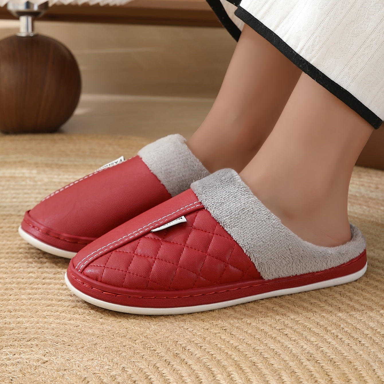 Ayollar uchun vintage slip-on shippaklar, mo'ynali ichki qavatli uy poyabzali