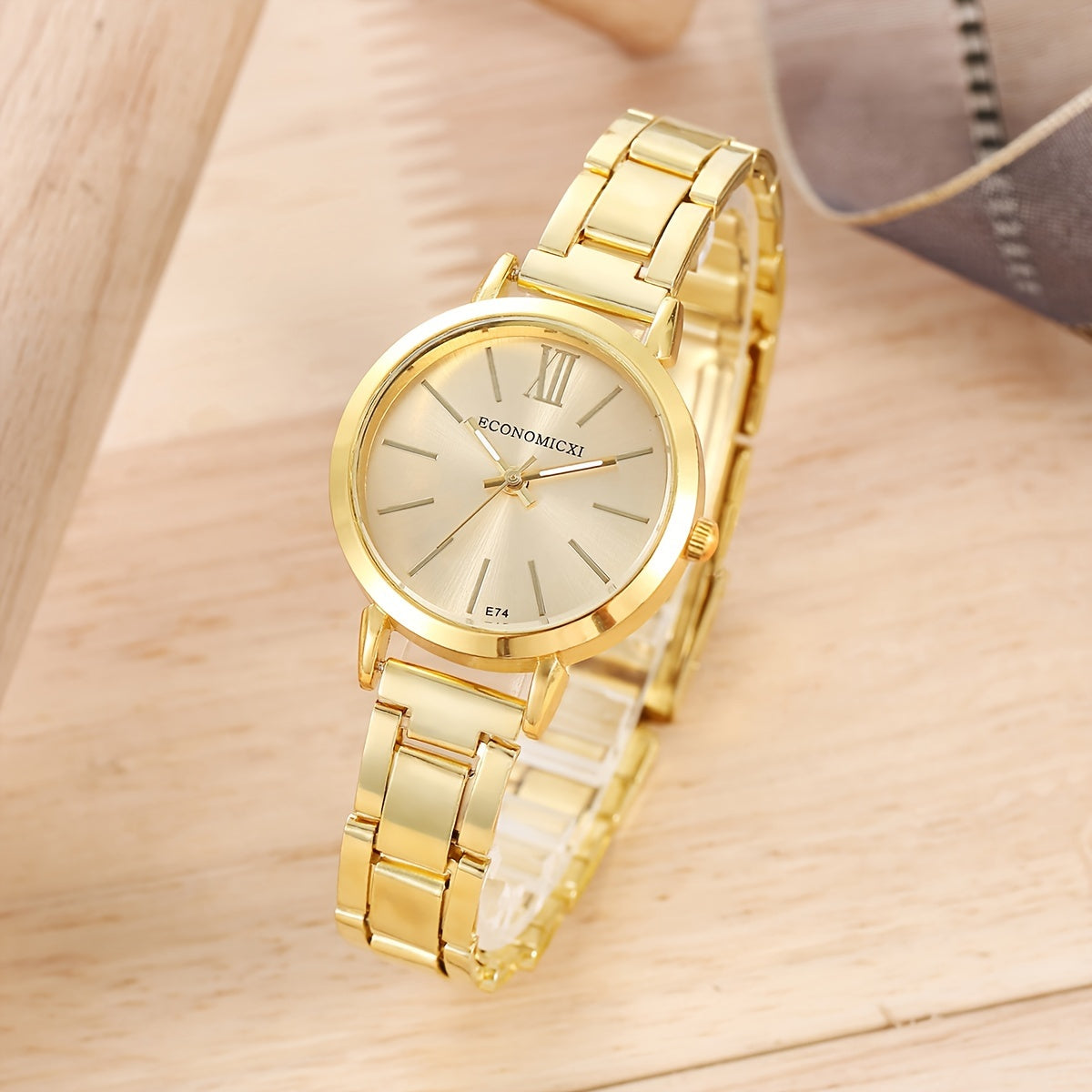 Ayollar uchun kvarts soat to'plami, zink alloy korpusi va taqinchoq bilan, bayram sovg'asi uchun