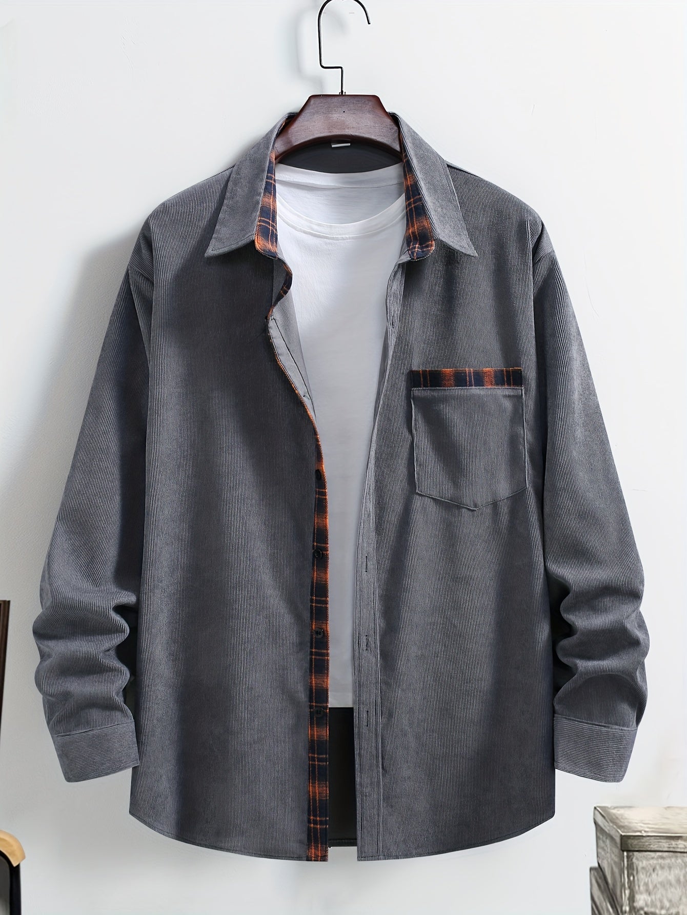 Erkaklar uchun tasodifiy korduroy rangli blokli uzun qo'lqonli ko'ylak, polyester yaka bilan, bahor/kovak uchun oddiy moslama, katta o'lcham.