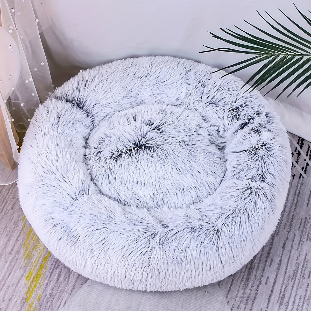 Round Fluffy Dog Bed with Non-Skid Bottom Polyester Material