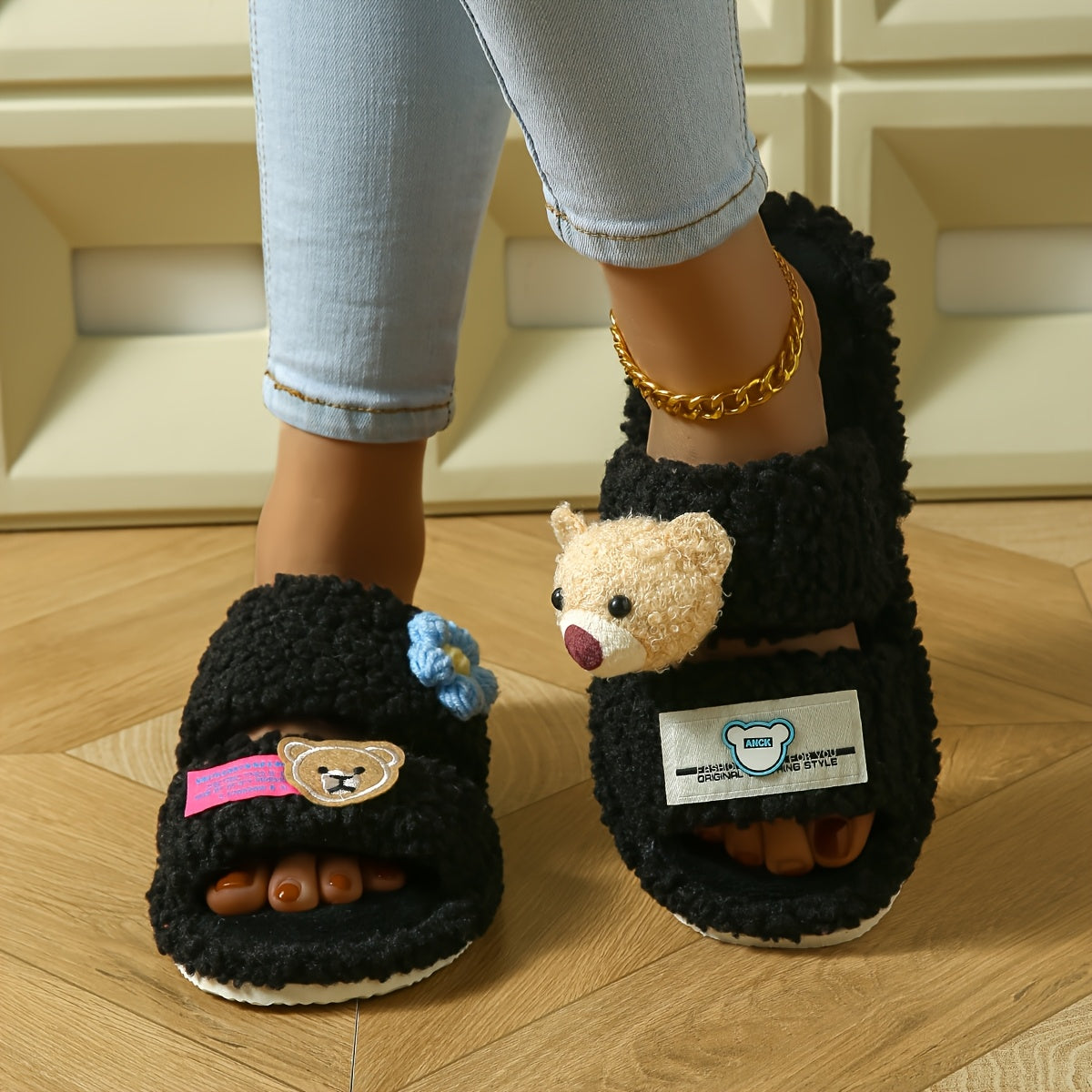 Women's Plush Cartoon Bear Slippers EVA Lightweight Open-Toe Indoor Shoes Black
