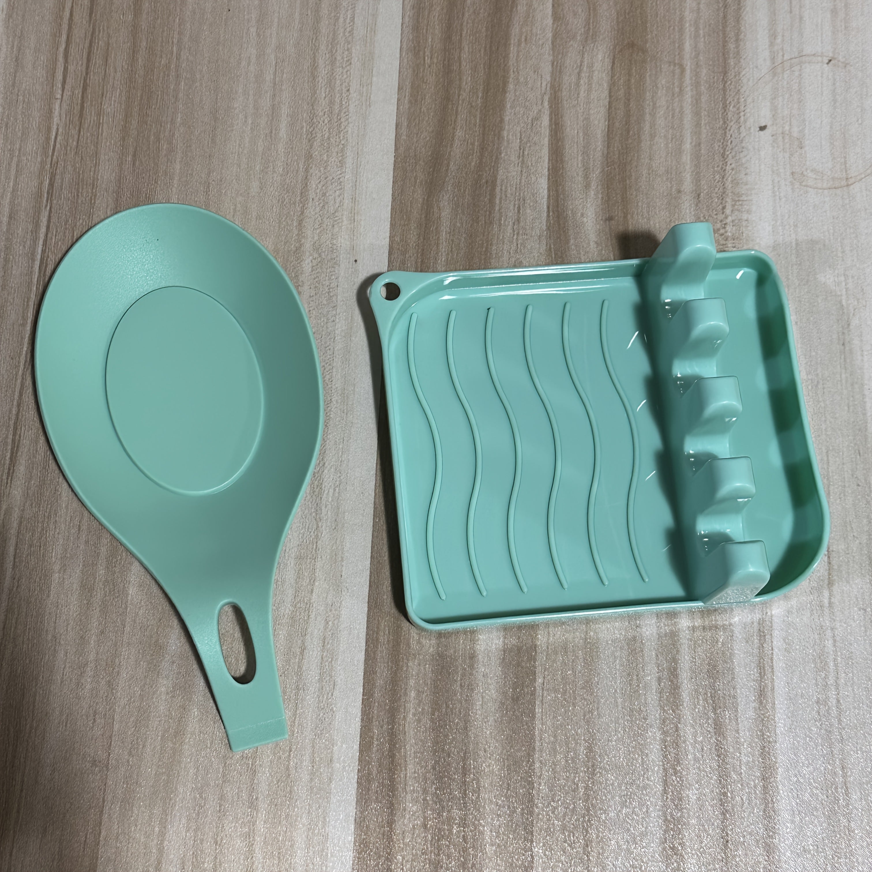 Kitchen Organizer Set Wall-Mounted Utensil Holder with Plastic Spatula