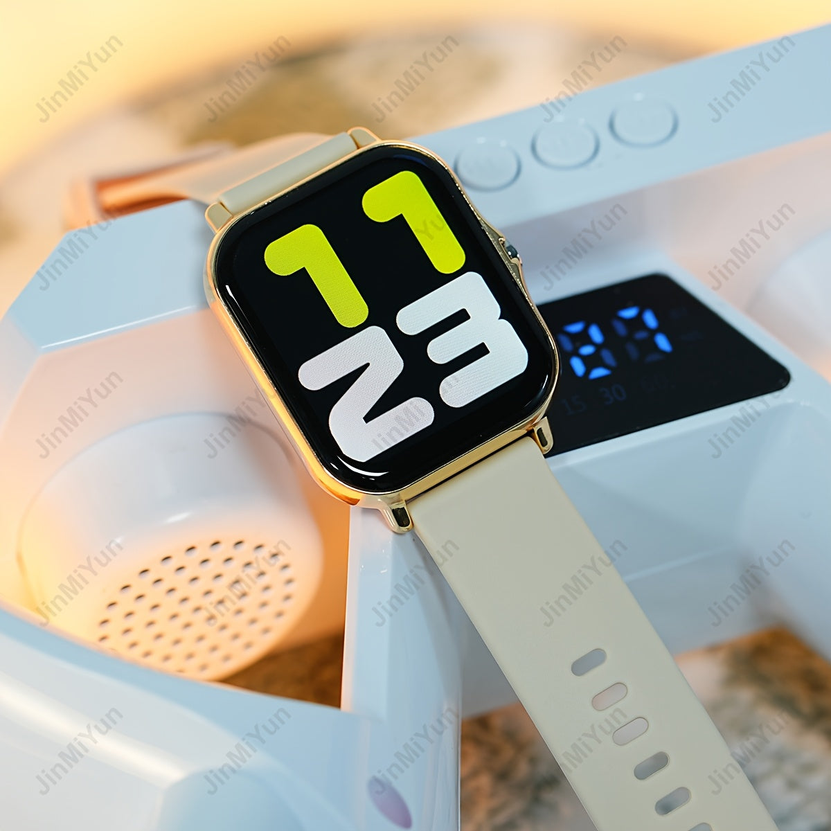 Full Touch Screen Smartwatch 4.65cm with Customizable Dial Wireless Calling Fitness Tracker Compatible with Android and iPhone