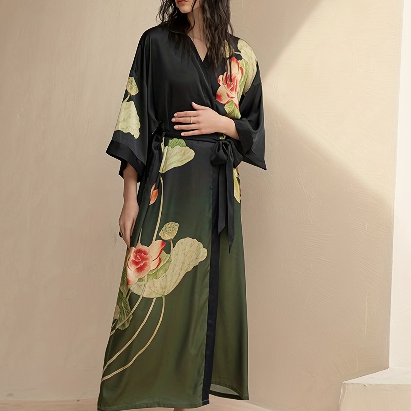 Plus Size Floral Satin Robe V-Neck Lounge Wear with Lace-Up and Short Sleeves