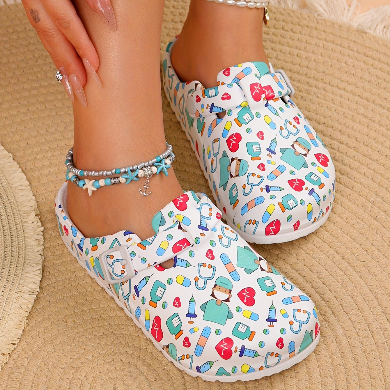 Women's Cartoon Print EVA Clogs Non-Slip Lightweight Beach Casual Shoes
