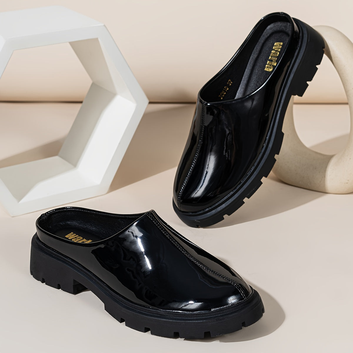 Ayollar uchun bir rangli slayd sandalki, kundalik yopiq barmoqli, yozgi oyoq kiyimlari