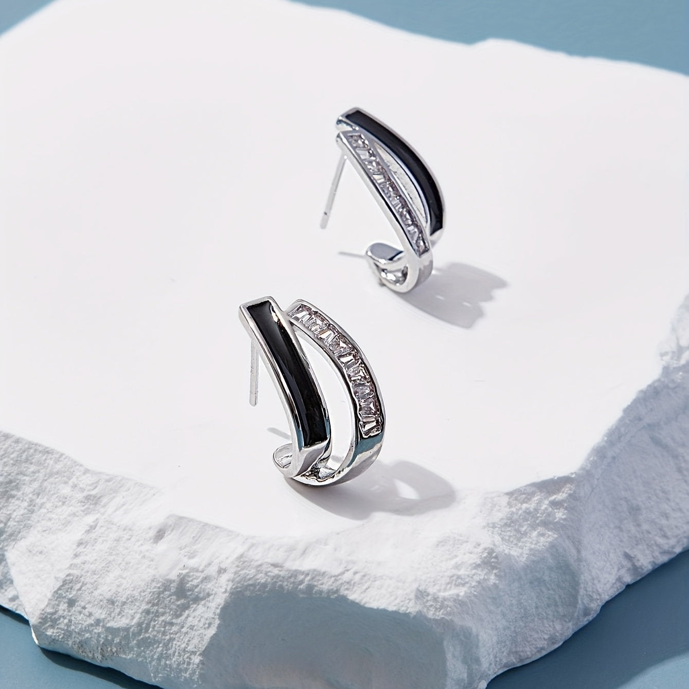 Ayollar uchun ikki qatlamli C-shaklidagi stud uzuklar, 18K oltin qoplangan kumush, zirkoniy