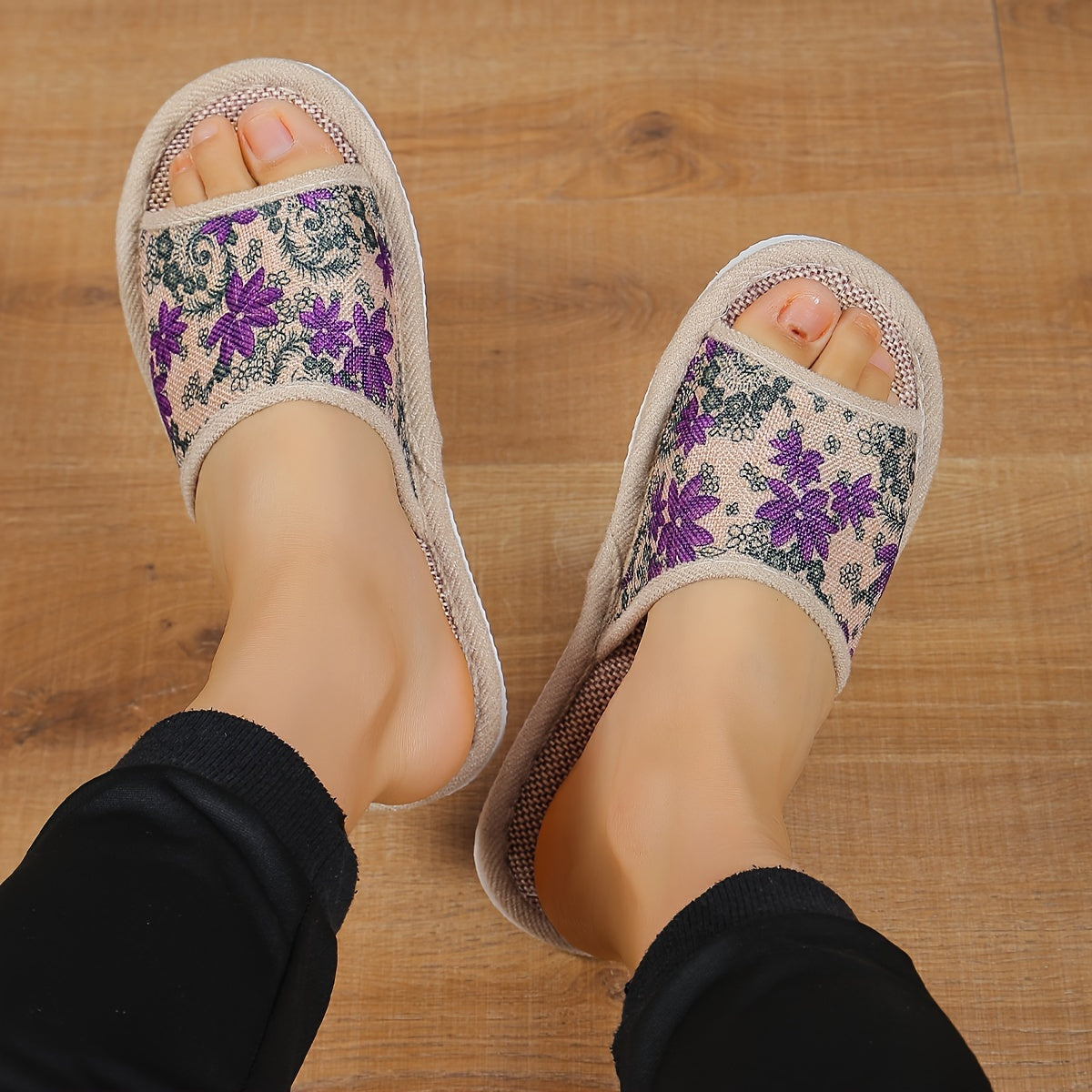 Havo o'tkazadigan linen shippaklar erkaklar va ayollar uchun, ko'k gullü, barcha mavsumlar uchun EVA taglik bilan