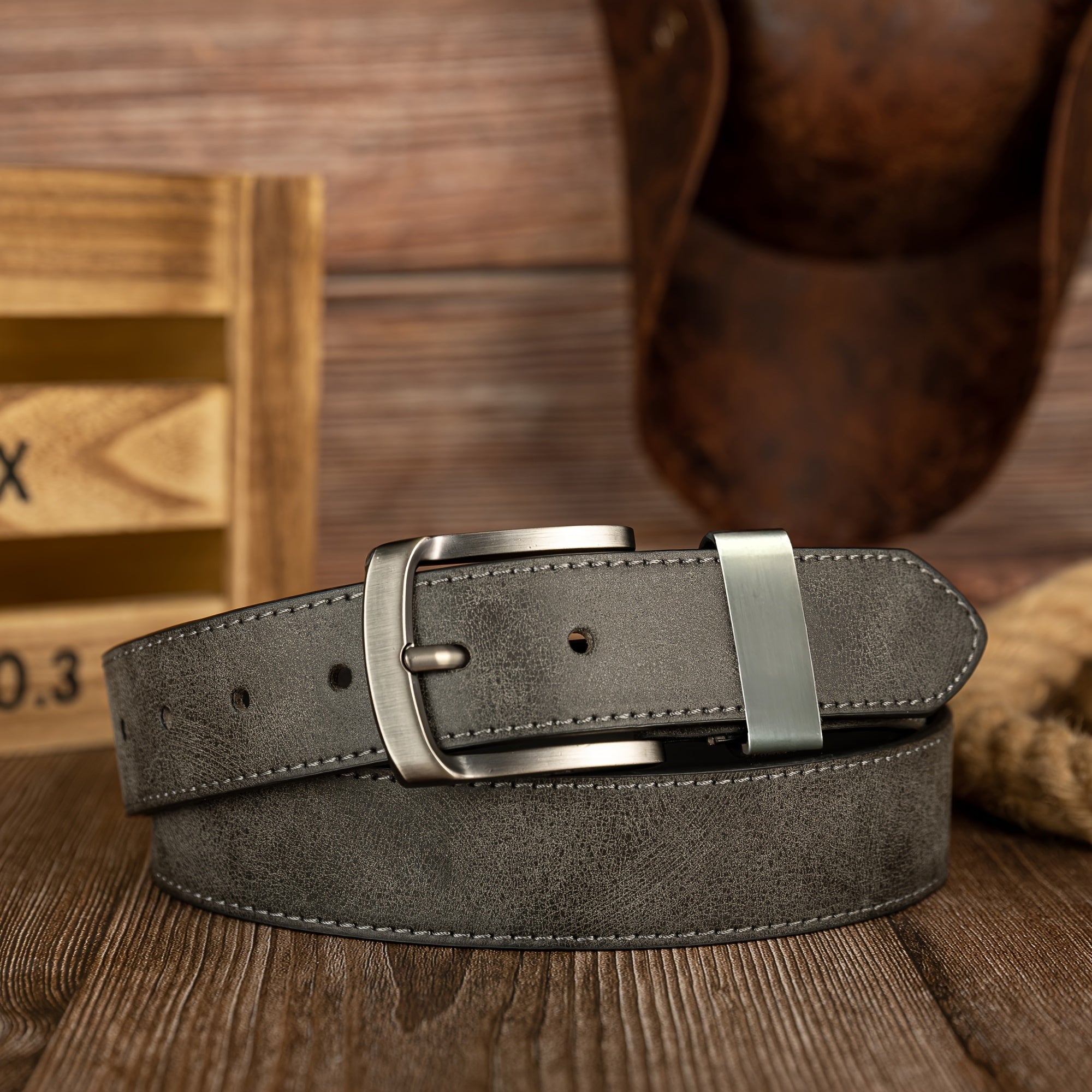 Vintage faux teridan yasalgan ayollar uchun kundalik, buzilgan PU stilidagi kamar