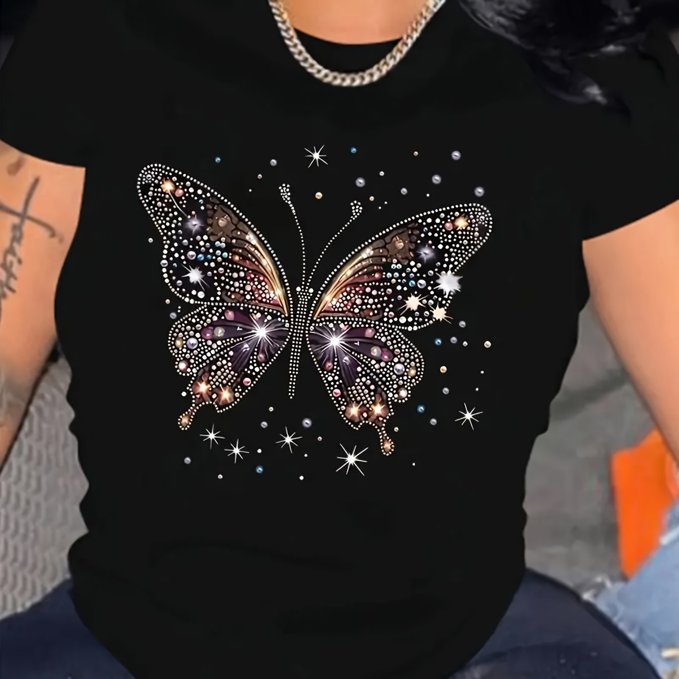 Camiseta casual de mujer con estampado de mariposa, poliéster y spandex, cuello redondo, manga corta