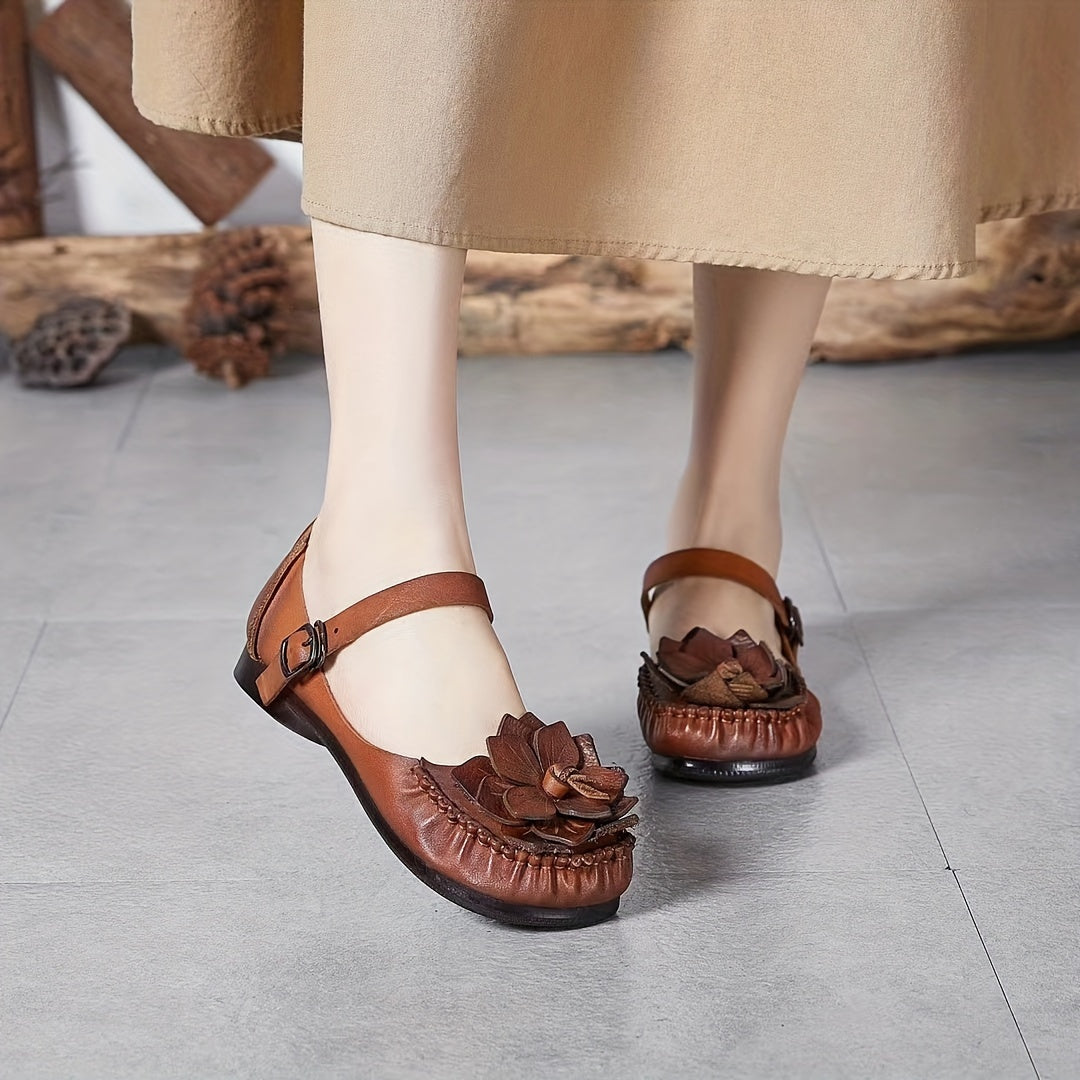 Women's Flat Sandals with Buckle Strap and Floral Decoration Lightweight Leather Summer Shoes
