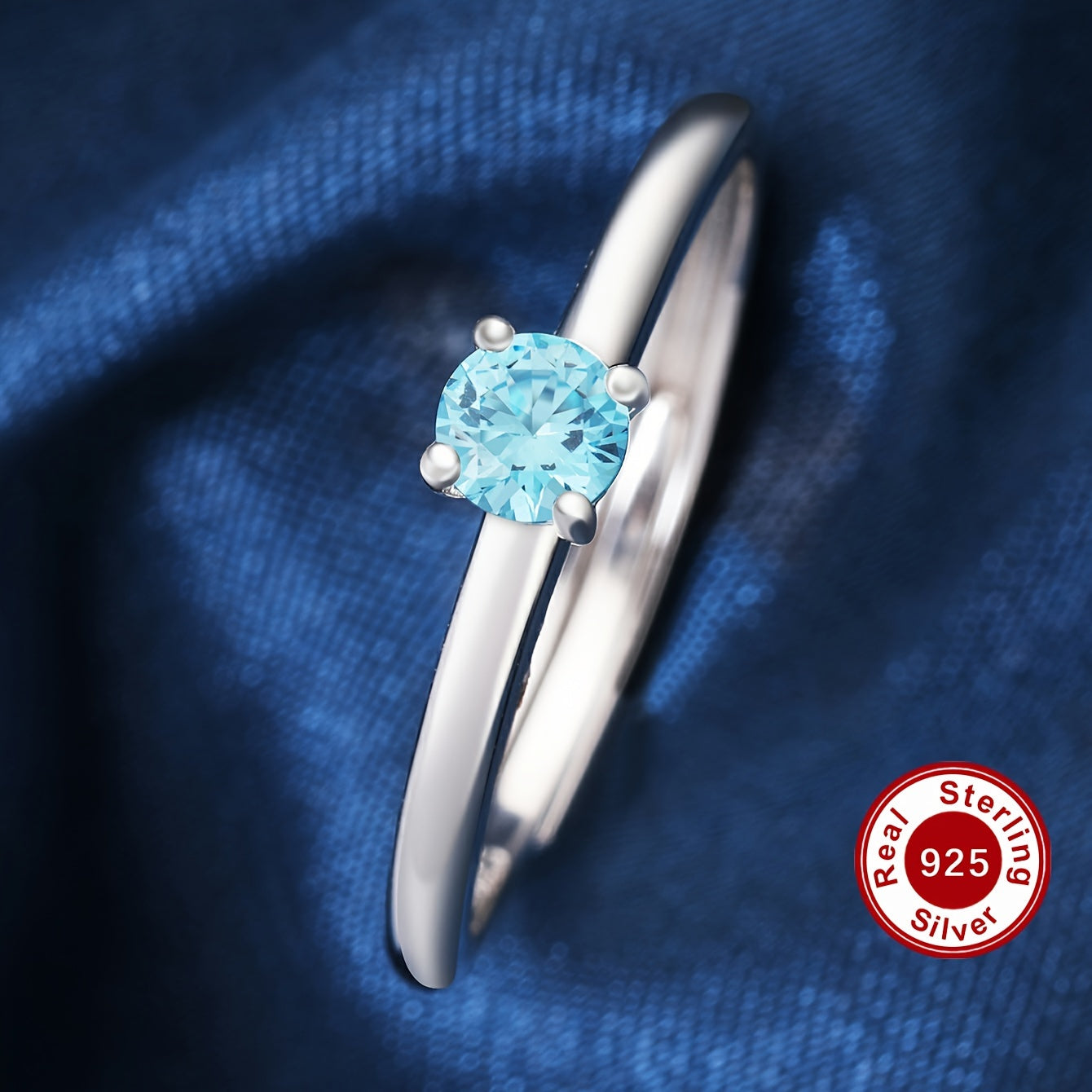 Ayollar uchun zirkoniy toshlar va tug'ilgan kun toshlari bilan kumush uzuk