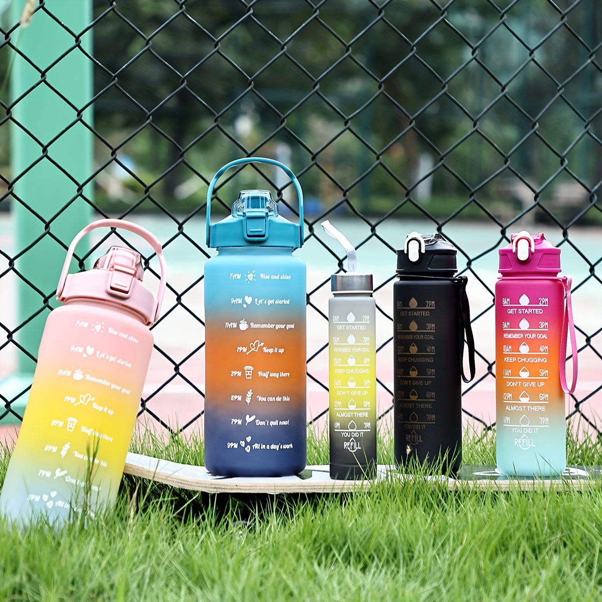 Frosted Water Bottle 300ml 750ml 2L Gradient Leakproof Sports Cup with Straw