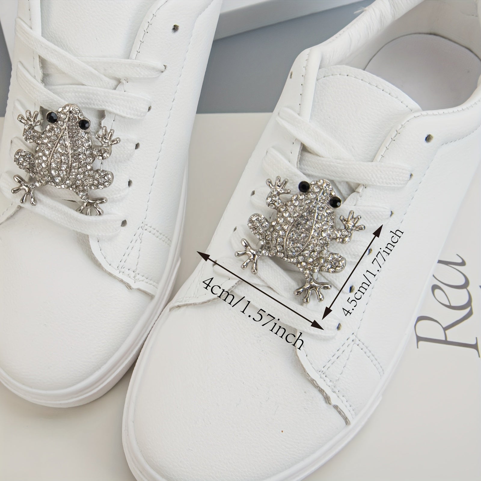 Unisex Rhinestone Embellished Frog-Shaped Shoe Decorations for Casual and Sports Shoes