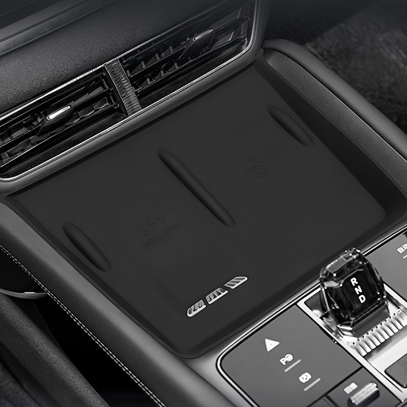 Silicone Center Console Pad Shock Absorbent Phone Holder With Charging Indicator