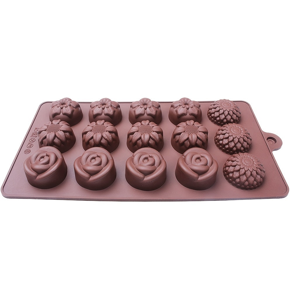 15 Small Flower-Shaped Silicone Molds for Soap, Candy, Jelly, Mousse, and Desserts