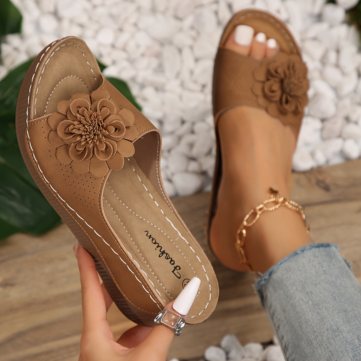 Women's Floral Platform Sandals with Cut-Out Design and Open Toe