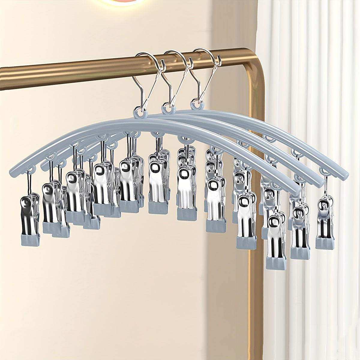 Egrilikli zanglamas po'latdan yasalgan paypoq tokchasi, ko'p funksiyali quritish tokchasi, to'liq plastiklangan kiyim ilish uchun paypoq osgich, uyda kiyim osish uchun izsiz klip