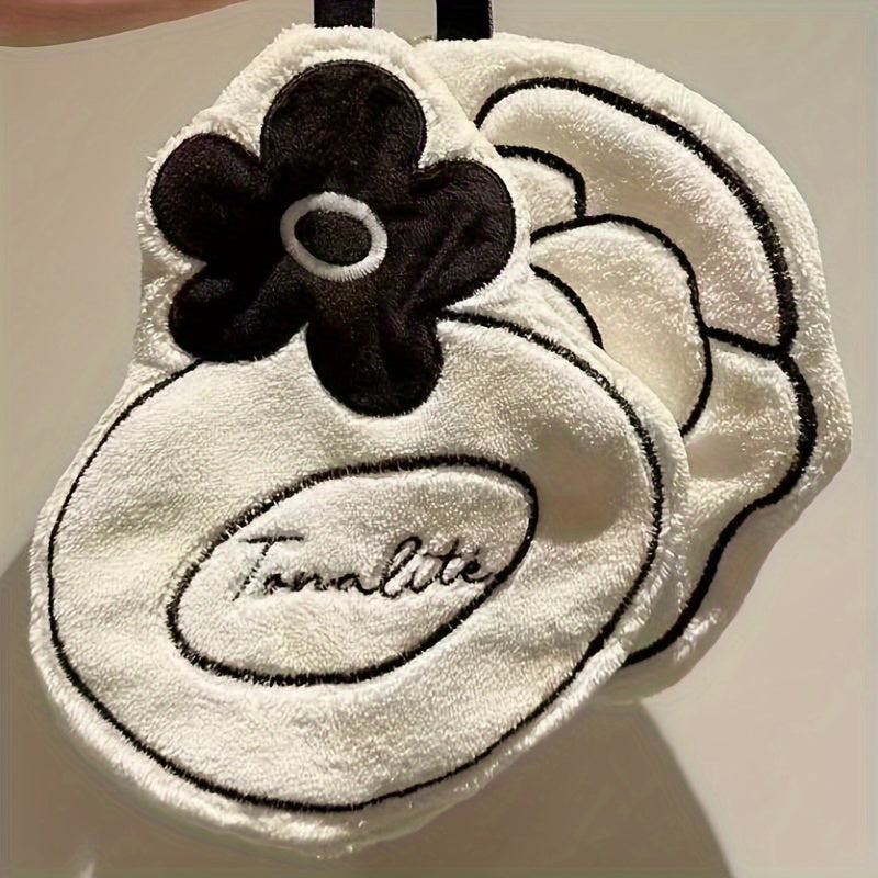 3 ta fransuz super yumshoq kameliya qo'l sochiq, hojatxona bezatish uchun so'ruvchan koral velur material va zamonaviy geometrik naqsh bilan.