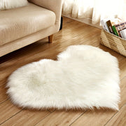 Heart-Shaped Faux Fur Area Rug Soft Plush Non-Slip Cozy Mat for Bedroom or Living Room
