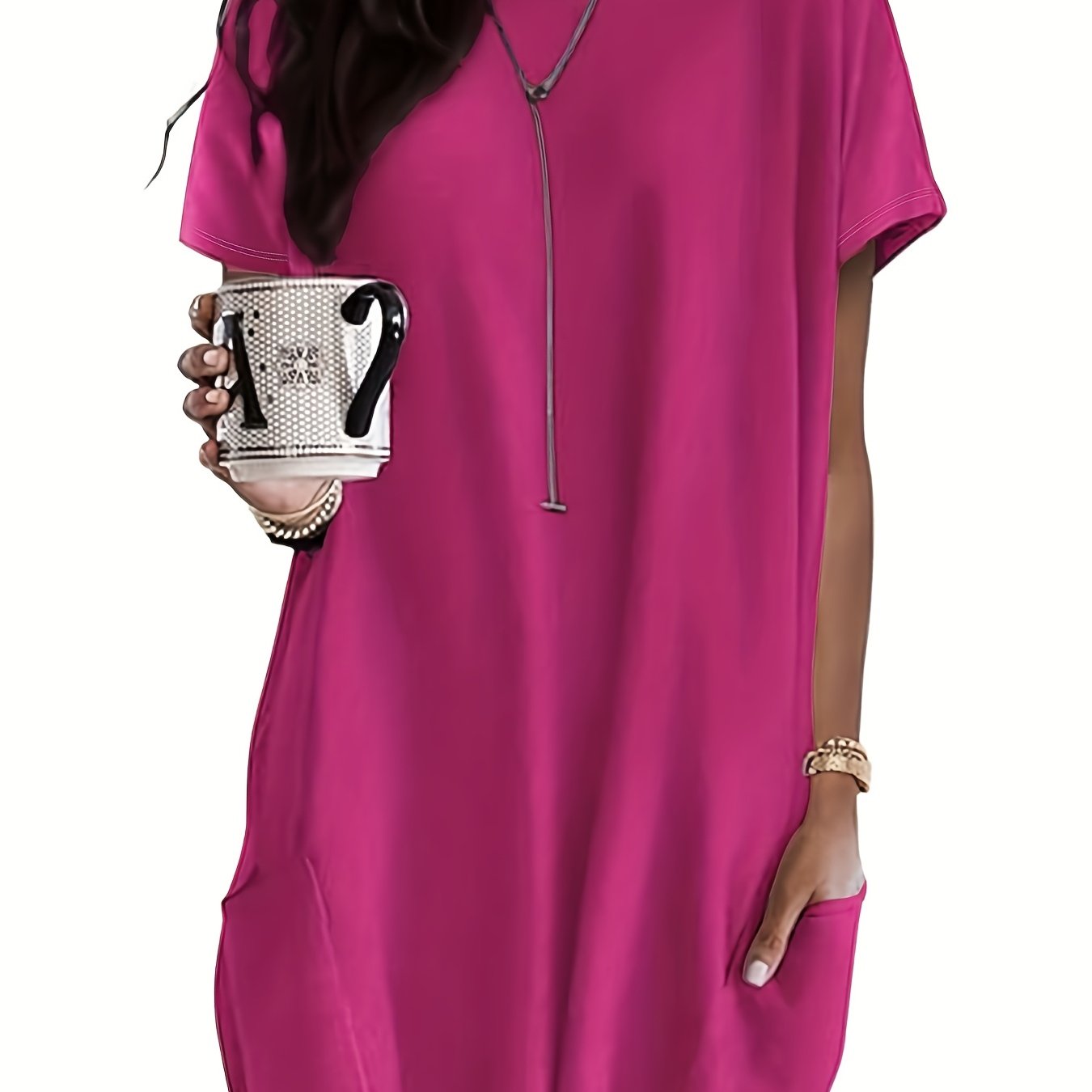 ayollar uchun keng va erkin fitli oversize T-shirt, choqmoqlar bilan, bahor va yoz uchun