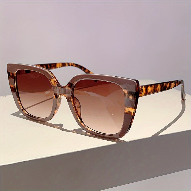 Ayollar uchun rang blokli kvadrat shisha ko'zoynaklar, mushuk ko'z shaklida, qarashga qarshi linzalar bilan, plyaj ta'tili uchun