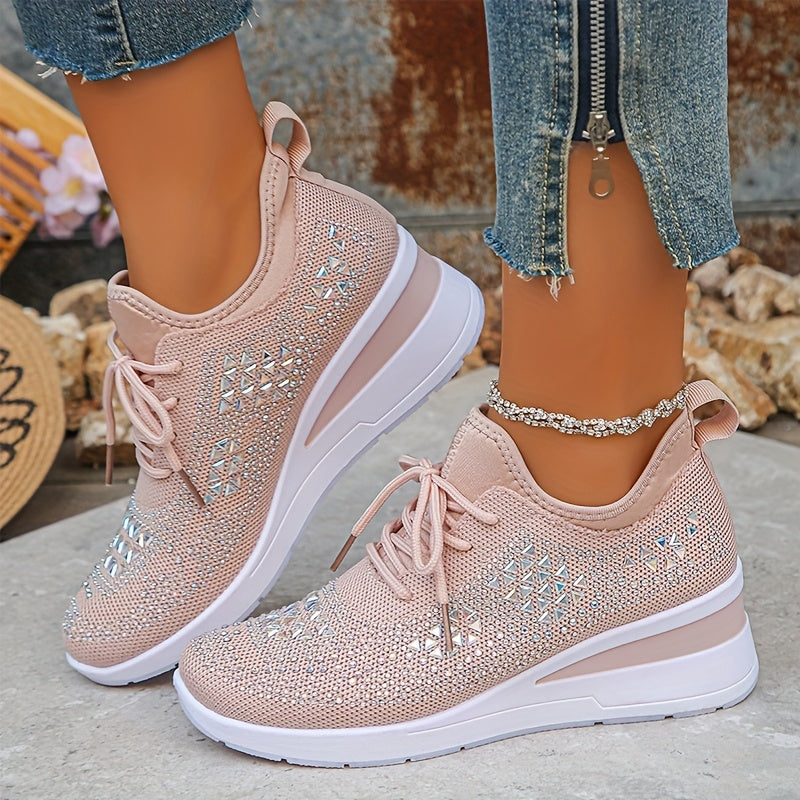 Women's White Platform Sneakers With Thick Sole & Cushioned Support