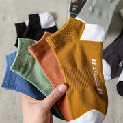 Men's Solid Color Knit Polyester Crew Socks Breathable Comfortable for Casual Sports Use