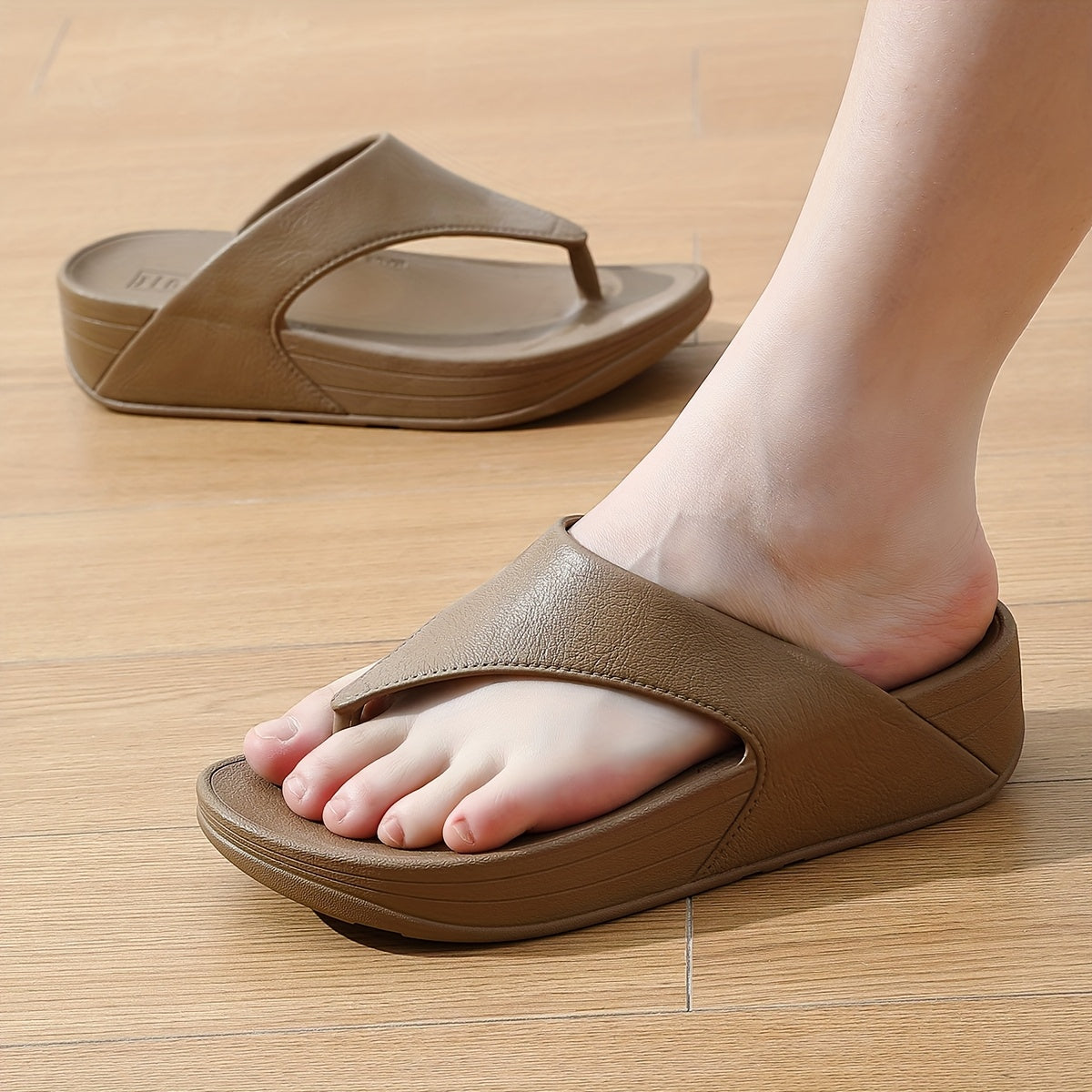 Ayollar uchun qora EVA flip-floplar ochiq barmoqli yozgi basseyn poyabzali