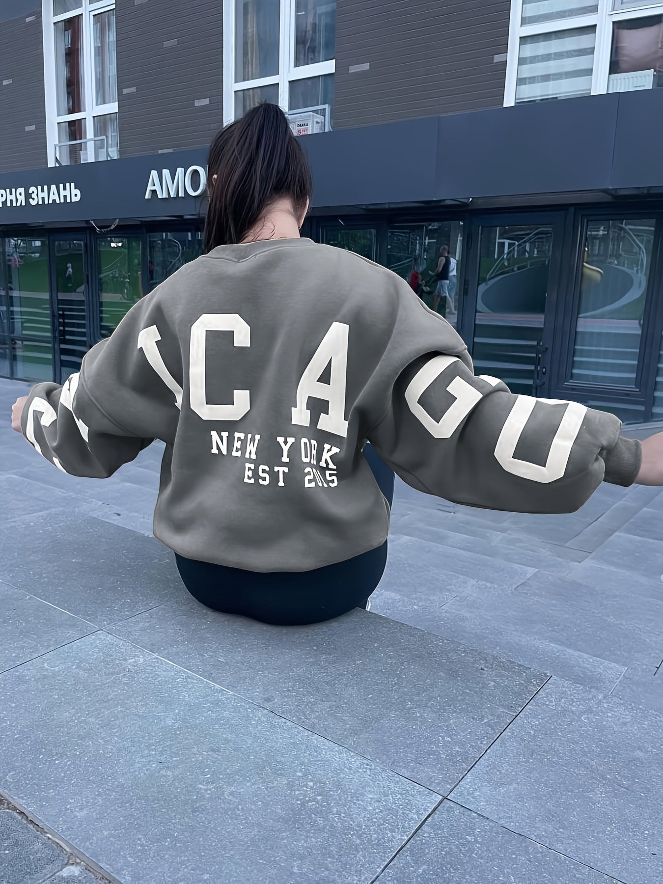 Women's Brown Letter Print Sweatshirt Crew Neck Long Sleeve Casual