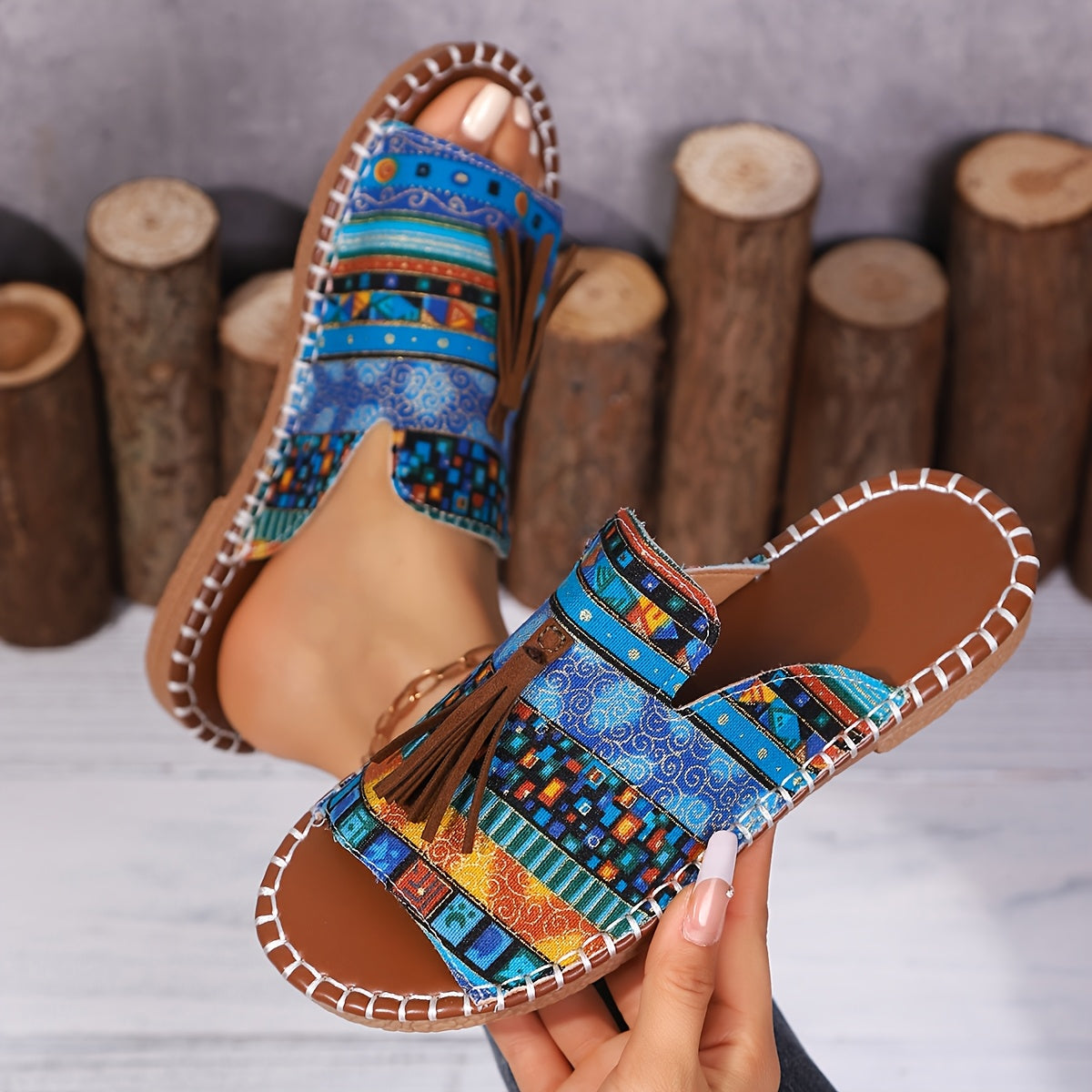 Ayollar uchun Bohemia tekis sandalki, etnik tassel, sirpanchiq bo'lmagan rezina, kundalik plyaj