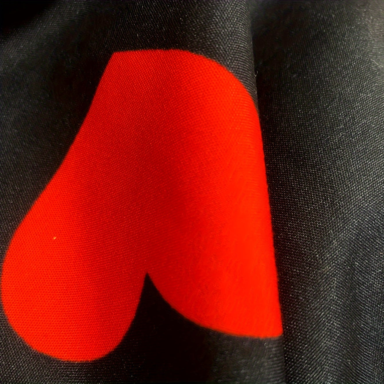 Set of 2 Love Pattern Brushed Pillowcases Soft Breathable Skin-Friendly Decorative Covers