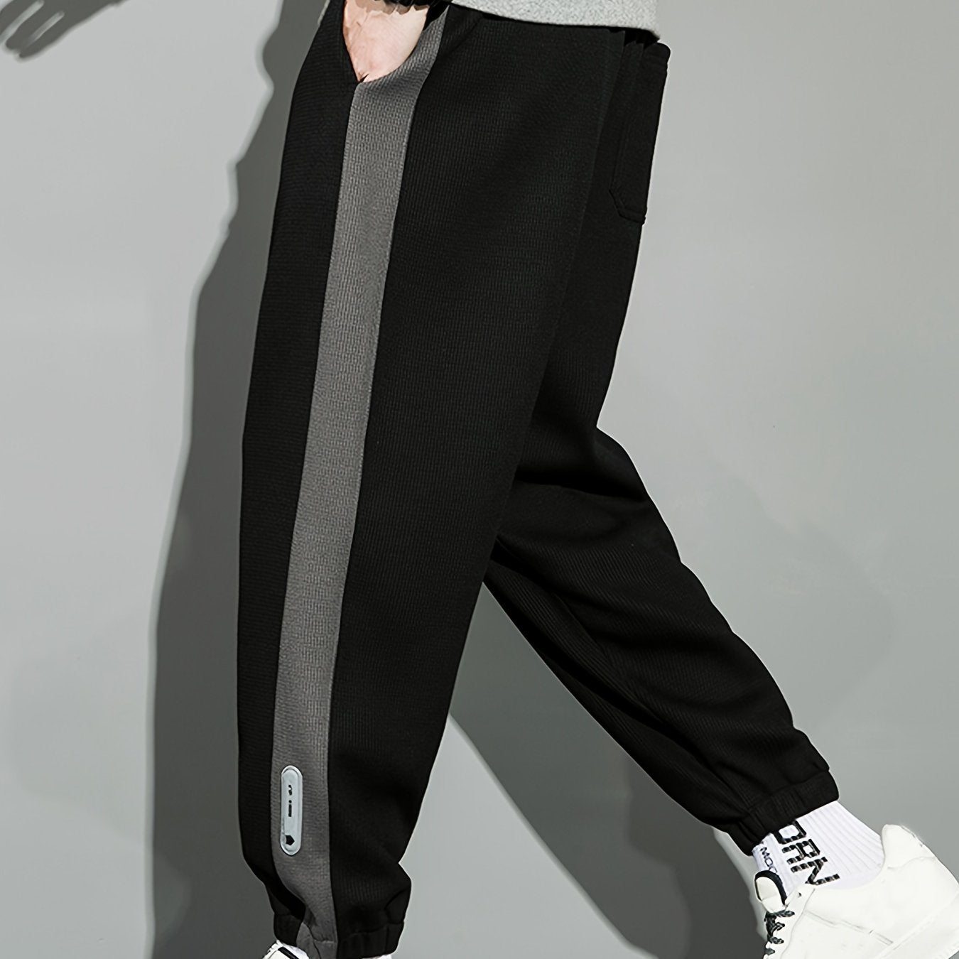 Мужские полиэстеровые джоггеры с контрастной боковой полосой, эластичным поясом, шнурком, классическим кроем, зауженными штанинами