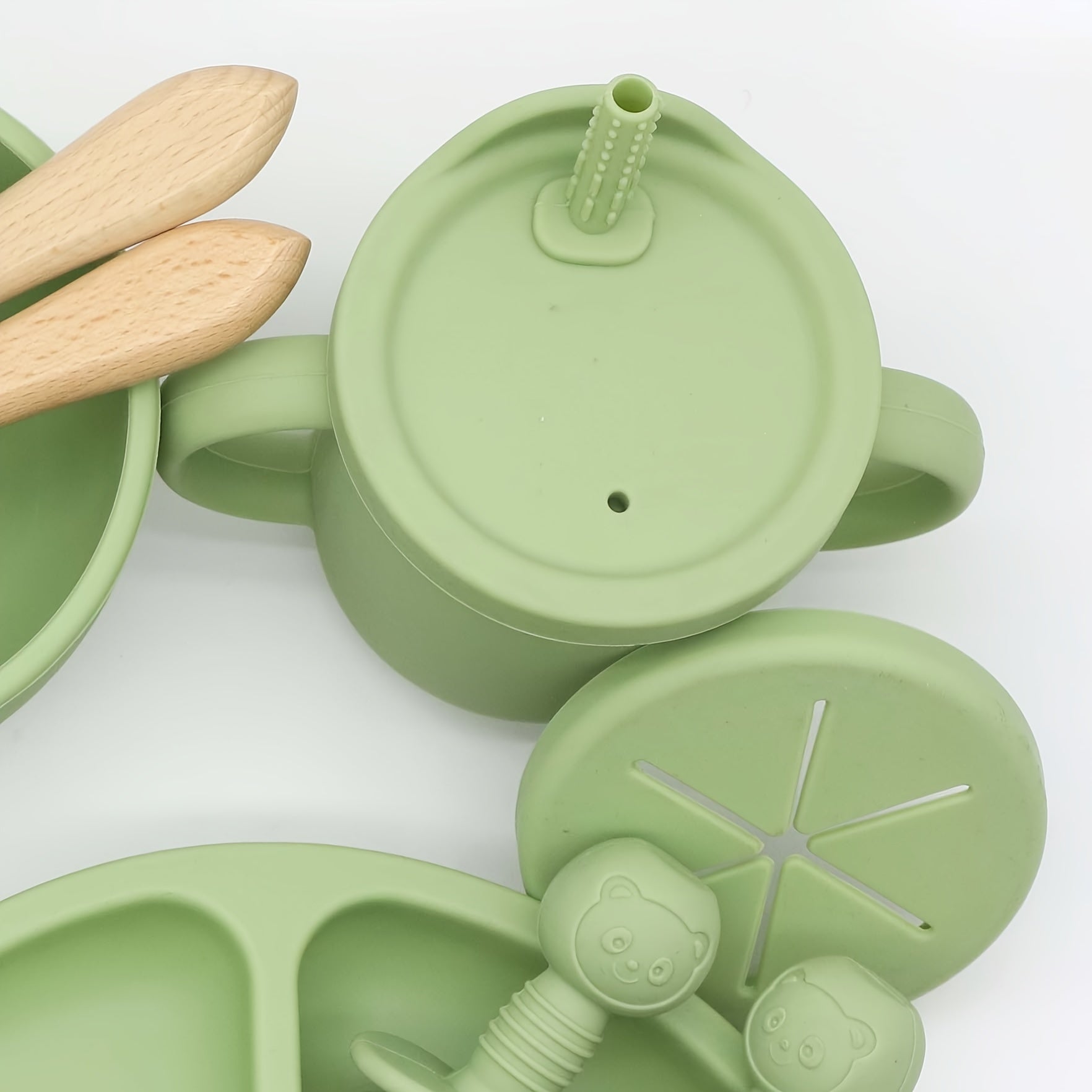 Juego de vajilla de silicona verde de 9 piezas con plato con babero, cuenco, taza y utensilios