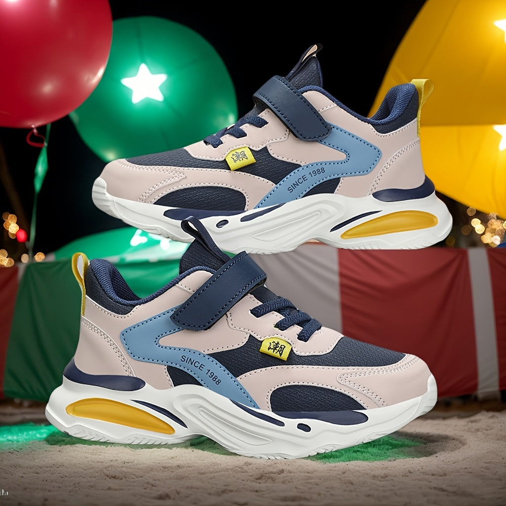 Мужские всесезонные кроссовки с дышащей подкладкой и застежкой на липучке