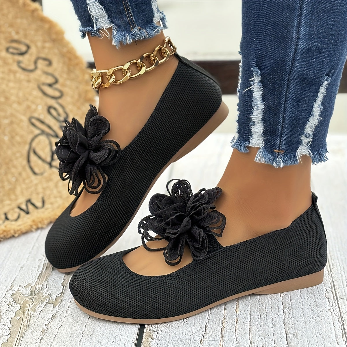 Women's Slip-On Flats Black Cushioned All-Season Dress and Casual Shoes