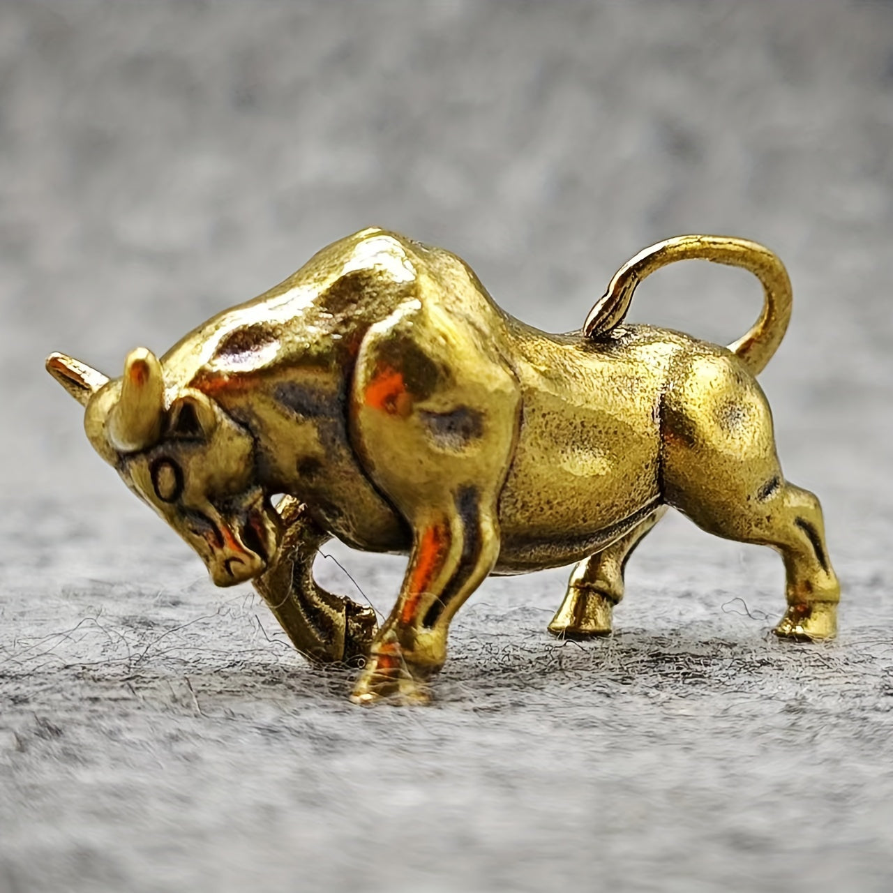 Miniatura de escultura de toros en 3D para regalo en el hogar u oficina