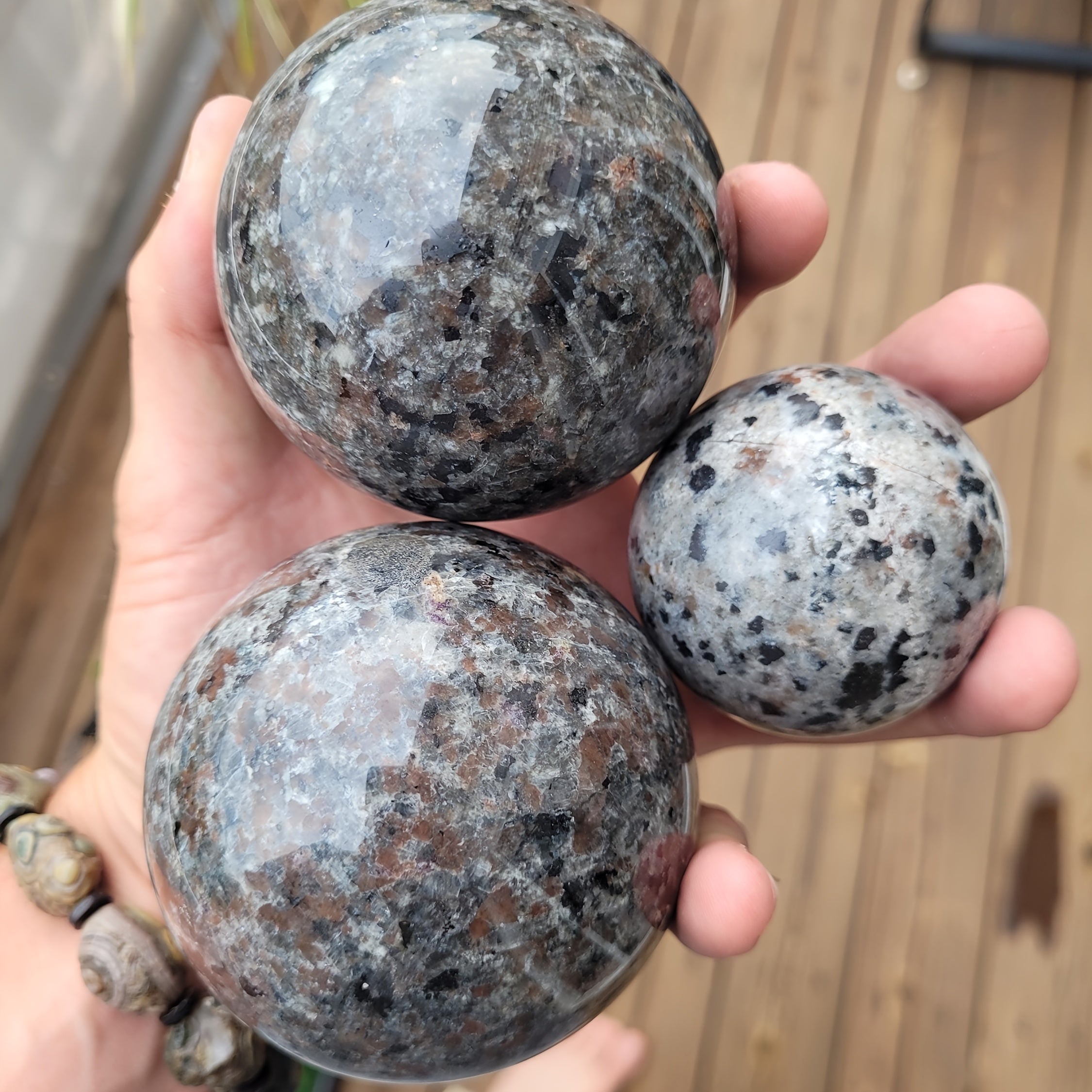 Bola de cristal Boho Yooperlite con cuenta de piedra de llama para decoración del hogar y jardín