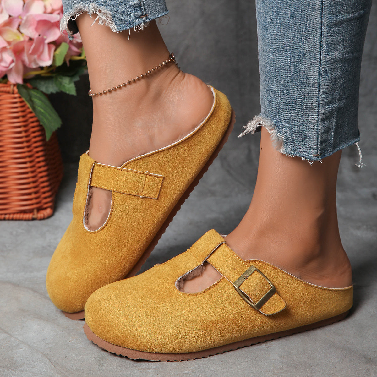 Women's Slip-On Mules with Thick Cushioned Sole Soft Breathable Fabric
