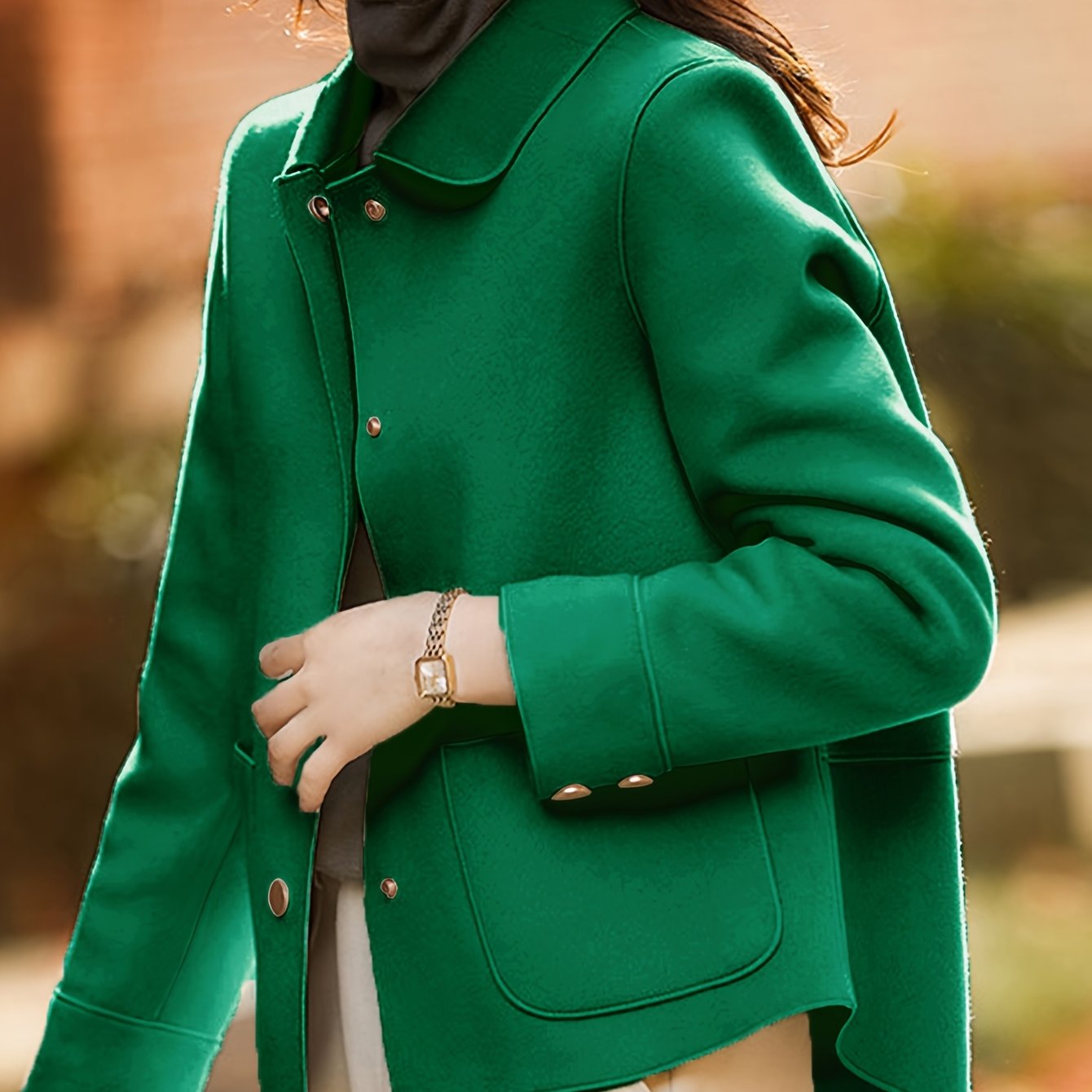 Zarif ayollar uchun polyester trench palto: Bir rangli, keng kesim, uzun qo'l, bitta tugmachali, astarsiz, to'qilgan, barcha mavsumlar uchun tashqi kiyim.