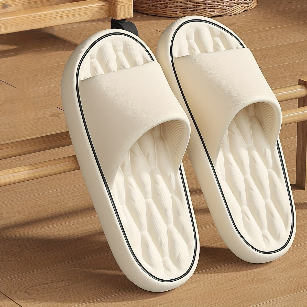 Men Women Soft Bottom Slippers Lightweight EVA Indoor Bathroom Shoes