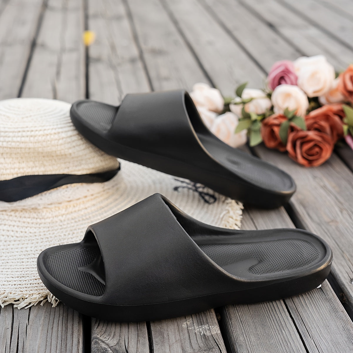 Women's EVA Slip-On Sandals Breathable Comfortable Indoor Outdoor Pool Beach