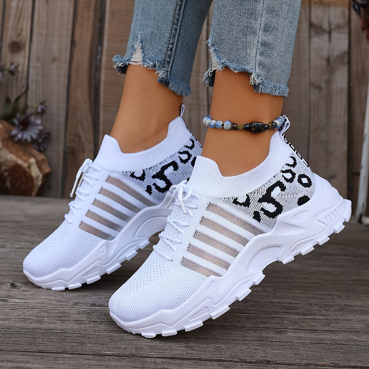Women's Breathable Mesh Leopard Print Sneakers with Platform Sole and Low-Top Design