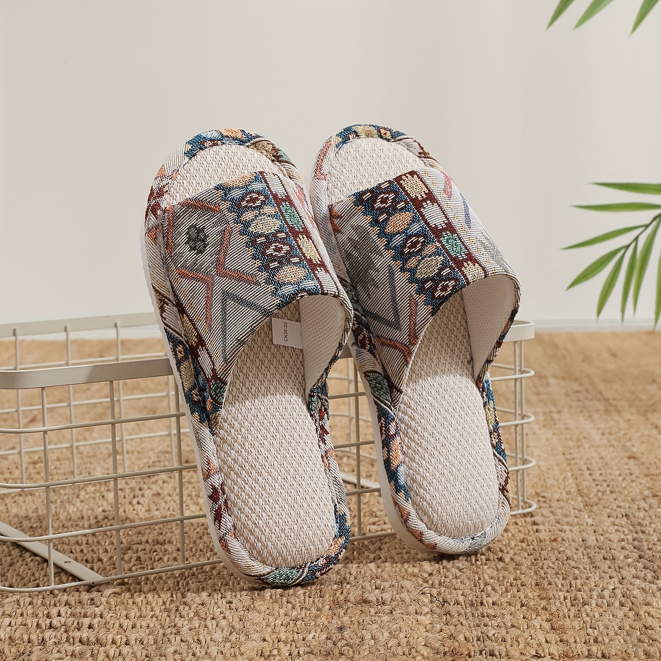 Women's Tribal Pattern Slip-On Indoor Slippers Non-Slip Soft Fabric